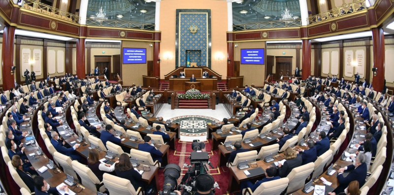 ماژیلیس - مجلس  قزاقستان 